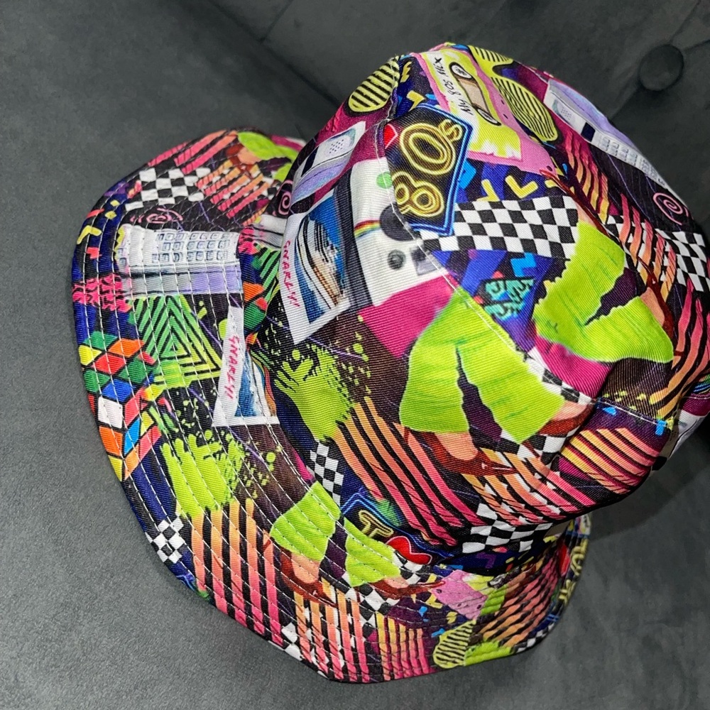 Colorful graphic bucket hat